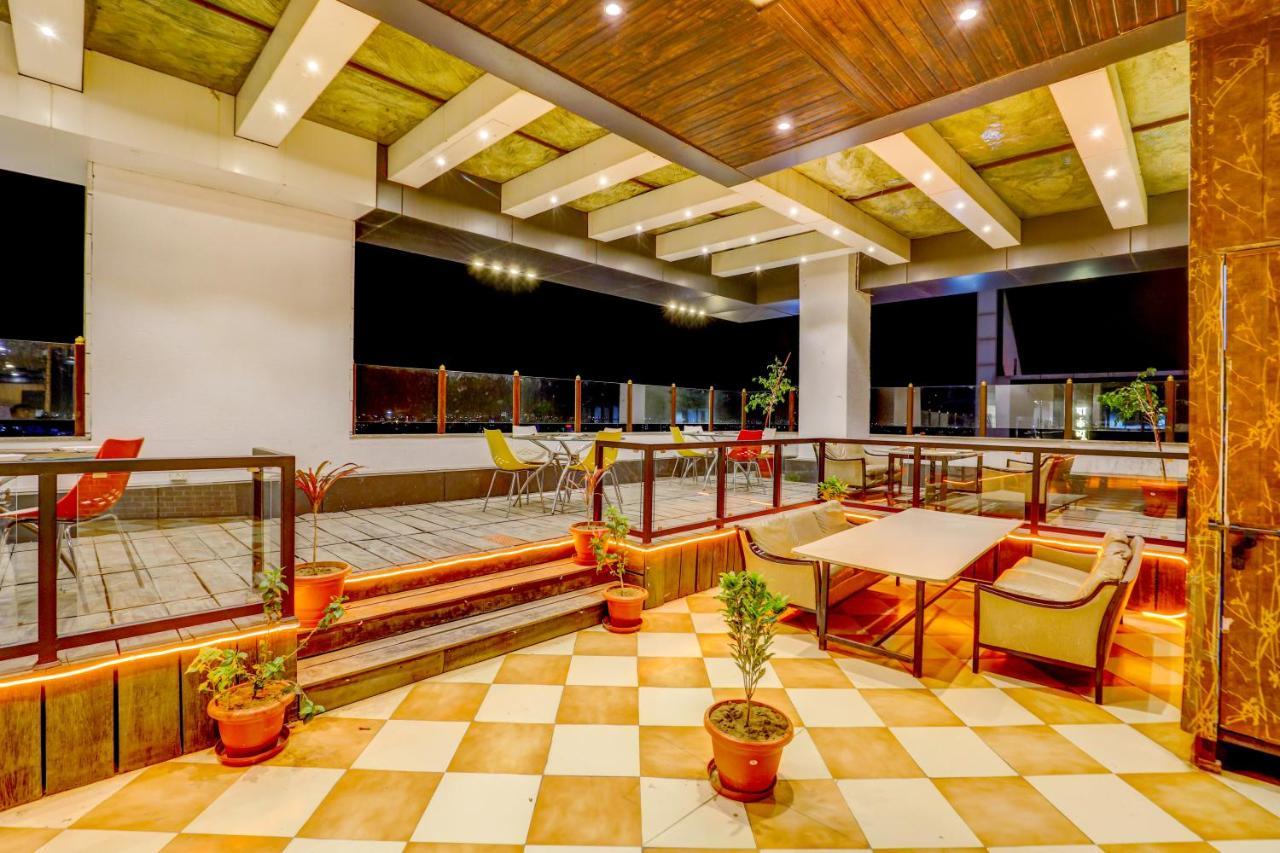 Hotel Shree Nanda ウダイプル エクステリア 写真