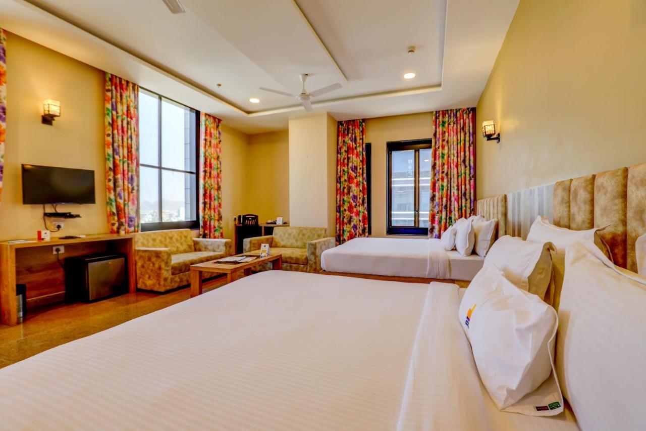 Hotel Shree Nanda ウダイプル エクステリア 写真