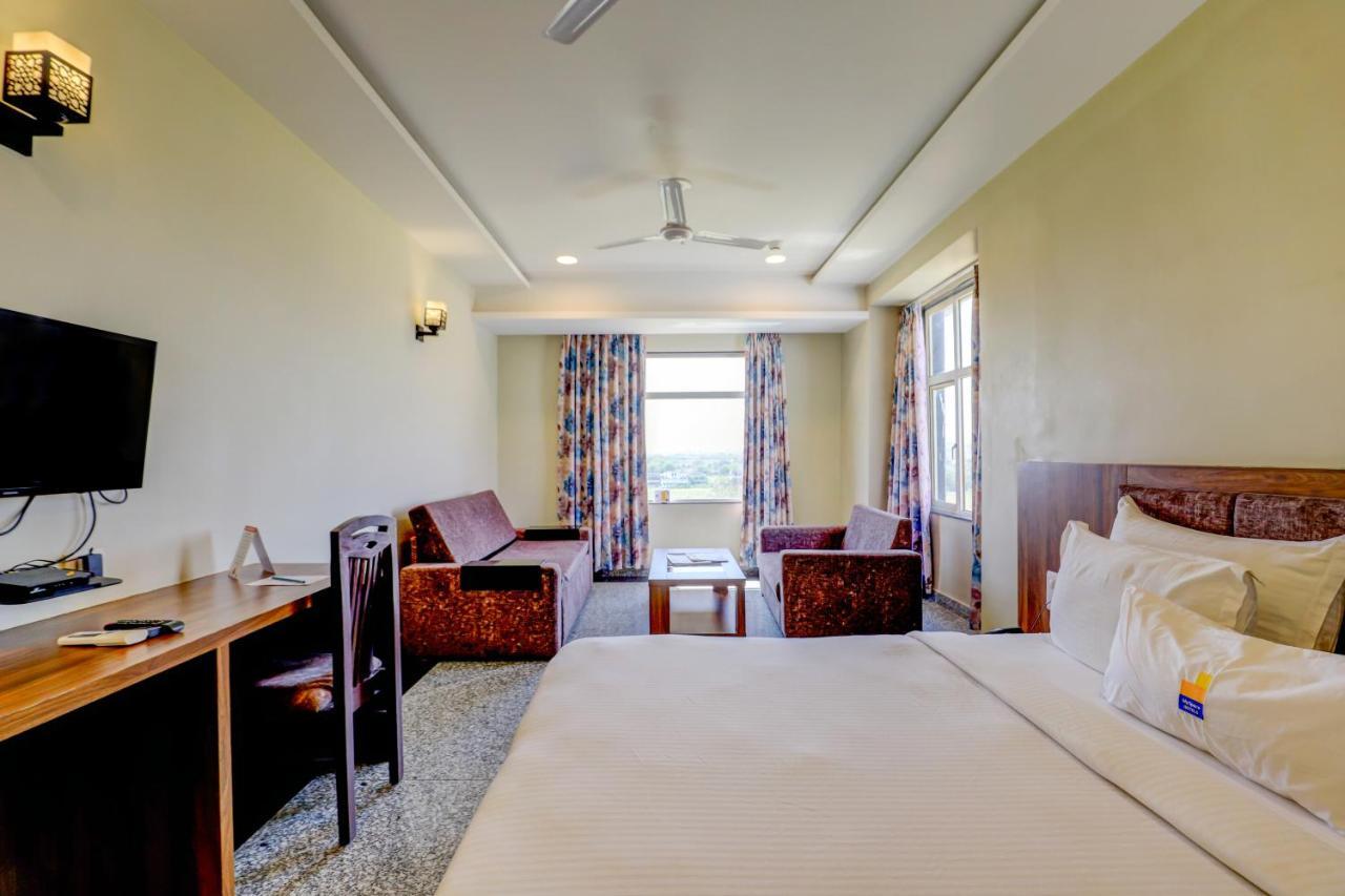 Hotel Shree Nanda ウダイプル エクステリア 写真