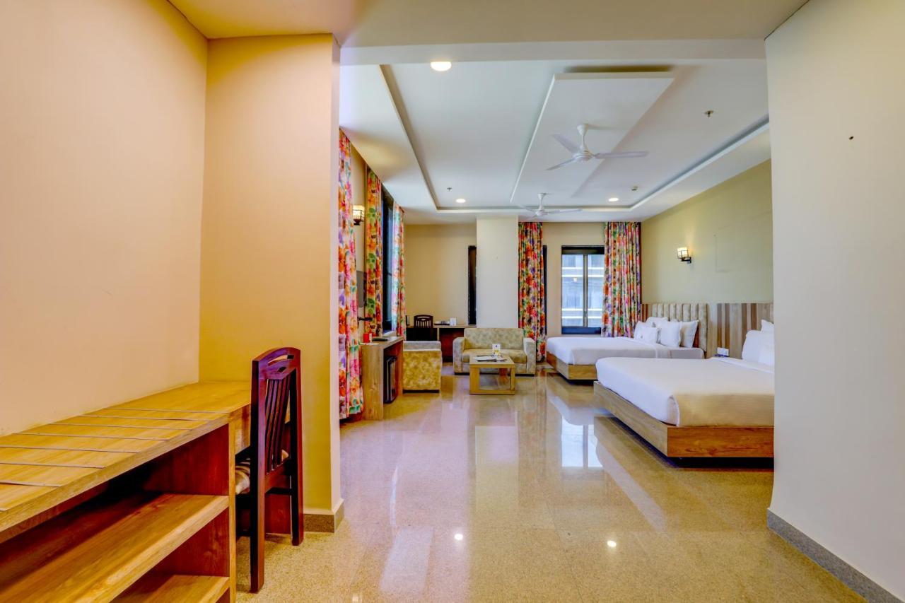 Hotel Shree Nanda ウダイプル エクステリア 写真